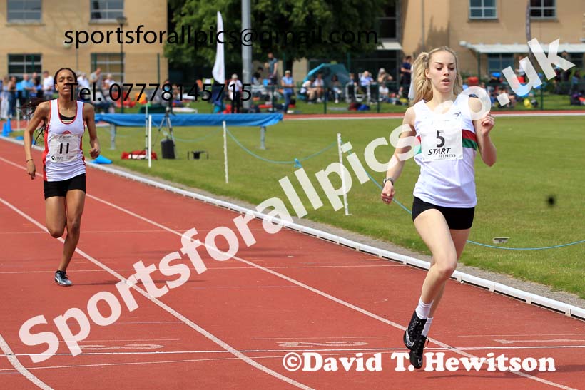 Womens Under-17s 300 metres, 2022 Northern Inter Counties U17s and U15s Track and Field, York, Thursday, June 2nd. Photo: David T. Hewitson/Sports for All Pics